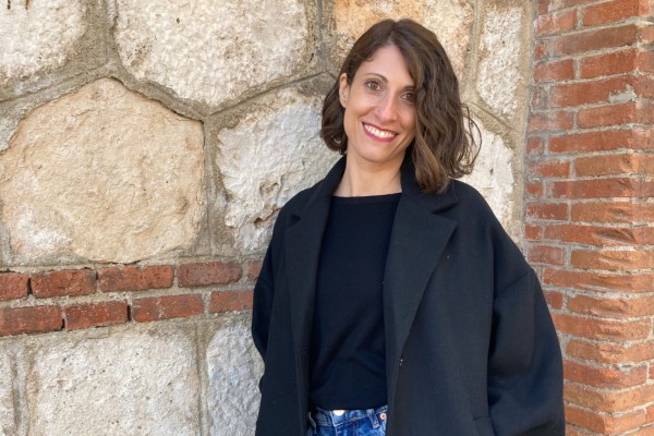 La madrileña Diana Oliver y la cartagenera Carmen Salvá presentan su libros en El Luzzy

