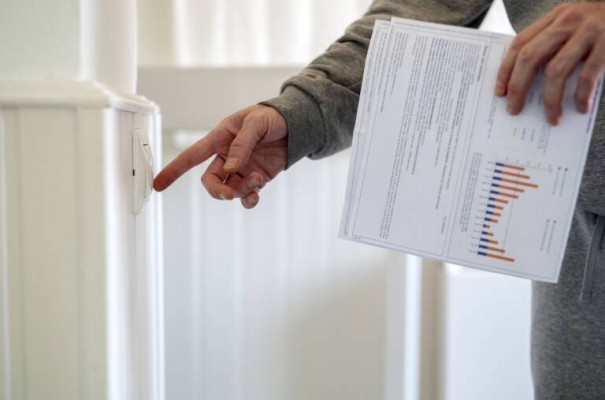 El déficit de la eurozona subió al 3,3 % en el tercer trimestre por el aumento del precio de la energía
