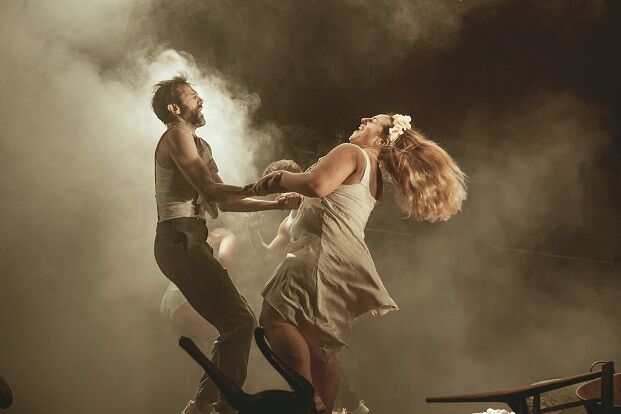 Las Naves programa un maratón de baile, llanto, polvo, sudor y supervivencia
