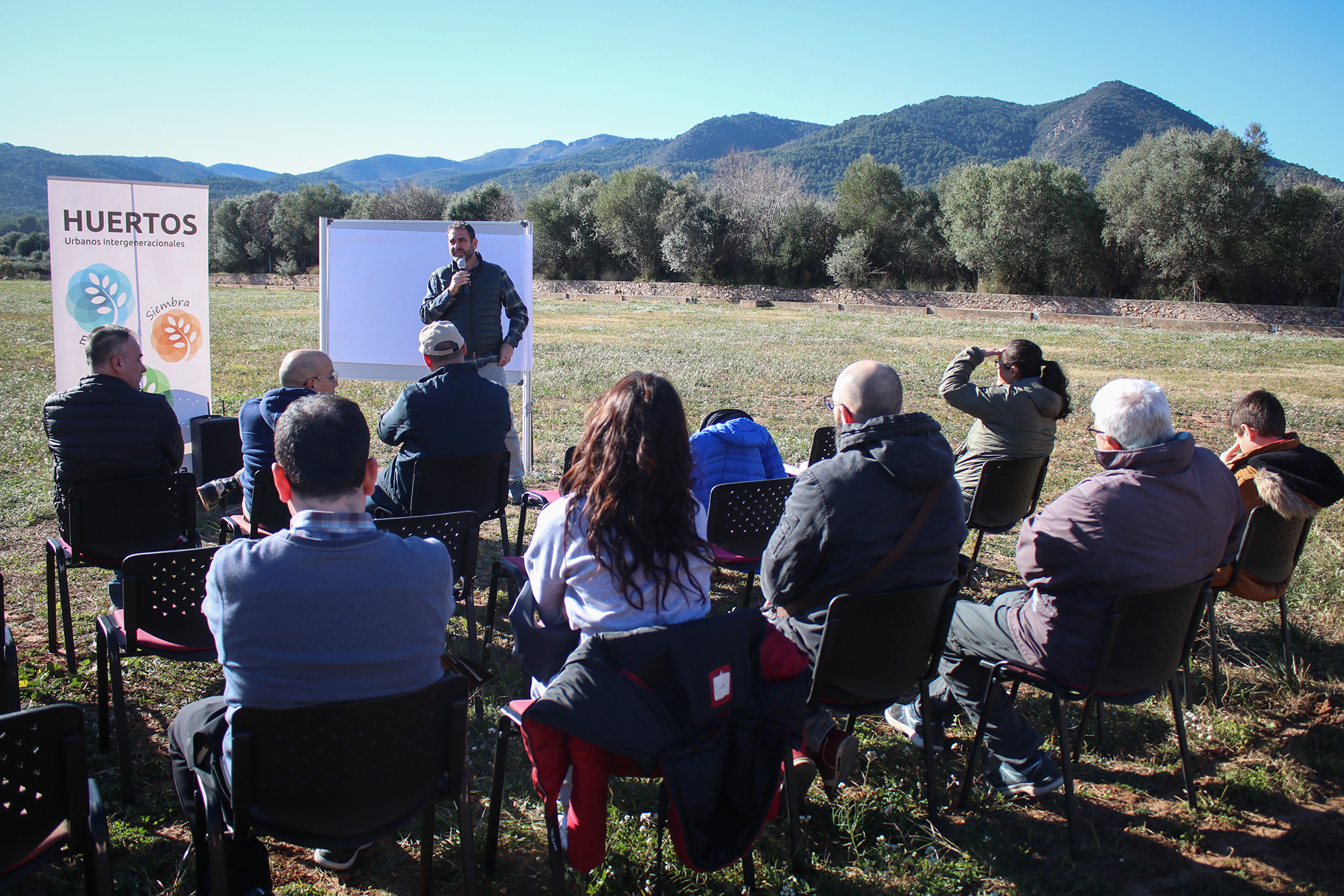 Los Huertos Intergeneracionales de Onda avanzan con el diseño participativo de las parcelas

