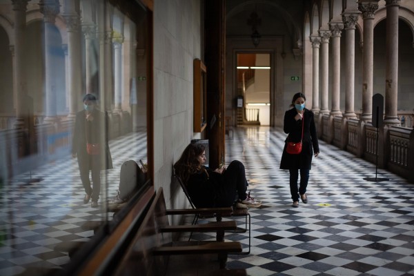 La Comunitat, Cataluña y País Vasco, las CCAA con más postgrados en relación con la economía social