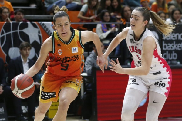 Valencia Basket alarga la racha ante Durán Maquinaria Ensino 