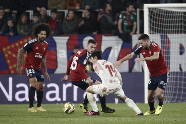 El rojalero 'Moi' Gómez es duda en el Osasuna para medirse al Elche
