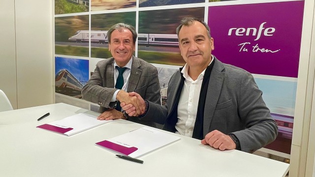 El Festival de Cine de Alicante y Renfe acuerdan promover el uso del tren durante el festival 