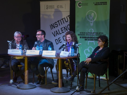 
200 gestores culturales debaten sobre sus grandes retos y problemáticas en València
