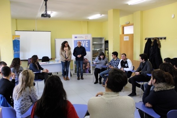Burriana abre el plazo de inscripción de un plan para orientar a jóvenes sin empleo ni estudios