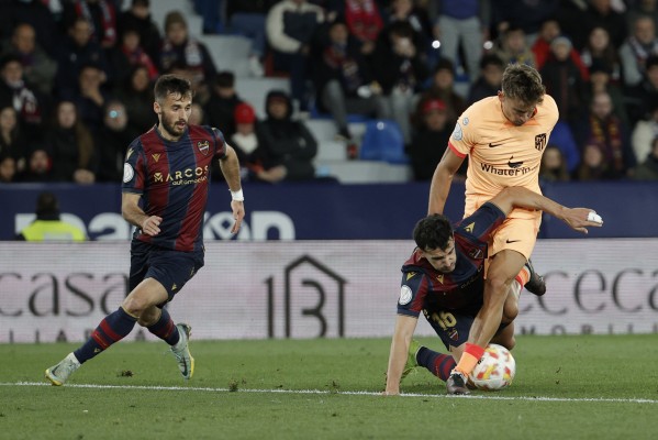 El Levante frena un récord un año después