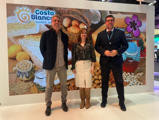 Xixona presenta en Fitur un vídeo promocional: helado, turrón, naturaleza o fiestas