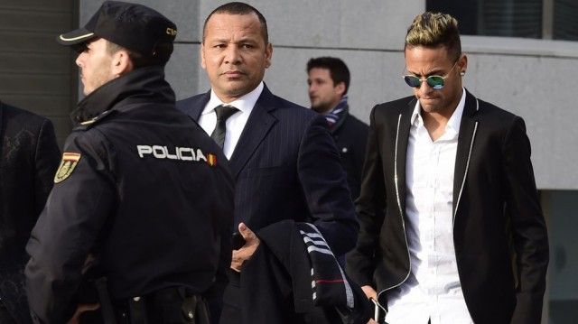 La Fiscalía pide 2 años para Neymar y 5 para Rosell por estafa en su fichaje