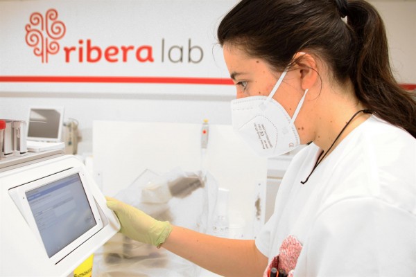 Ribera Lab triplica su actividad al asumir las analíticas del área de salud del Vinalopó