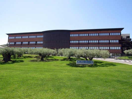 Colorobbia instalará una planta solar de autoconsumo en su centro logístico de Vilafamés