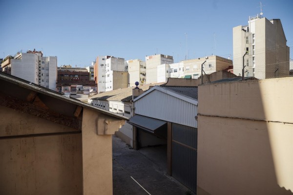 Los vecinos de San Antonio-Zaidía recogen más de 1.000 firmas contra el macrohotel proyectado