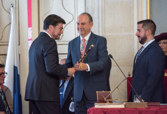 PP y Cs descartan prohibir el acceso de coches al Centro de Alicante: ¿pedagogía para sumar a Vox? 