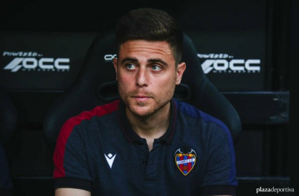 El Sporting descarta a Alessio, que sigue en la agenda del Castellón