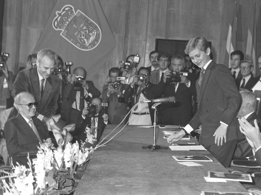El centenario del nacimiento de Eusebio Sempere: recordatorios y sugerencias