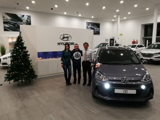 Hyundai Koryo Car entrega la primera unidade del nuevo Hyundai i10