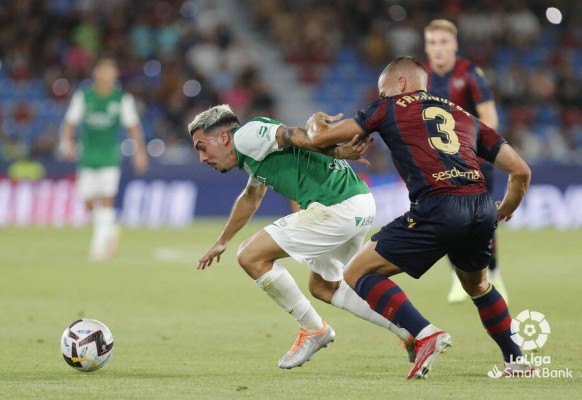 El Levante estudia ceder a Franquesa al Leganés
