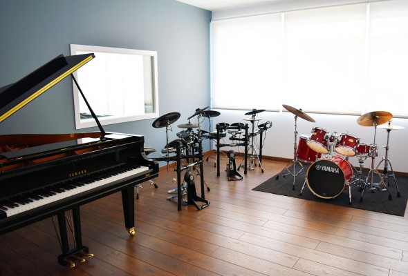 Yamaha abre una de sus escuelas de música en Valencia con graduados en Berklee