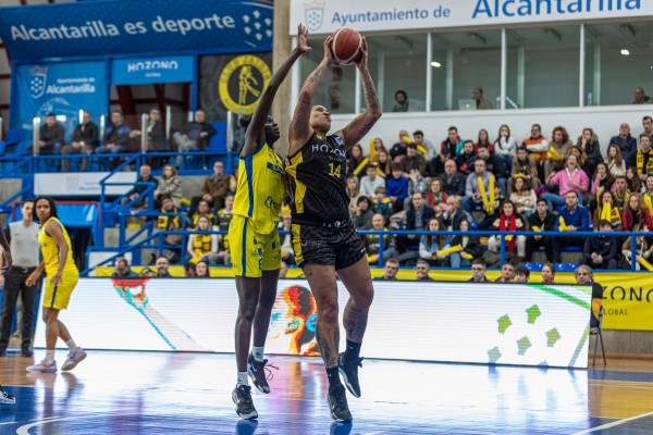 El Jairis pierde en casa ante el Spar Gran Canaria por 63-75 y vuelve a descenso 