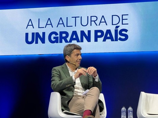 Mazón, convencido del triunfo en su presentación como candidato del PPCV: 