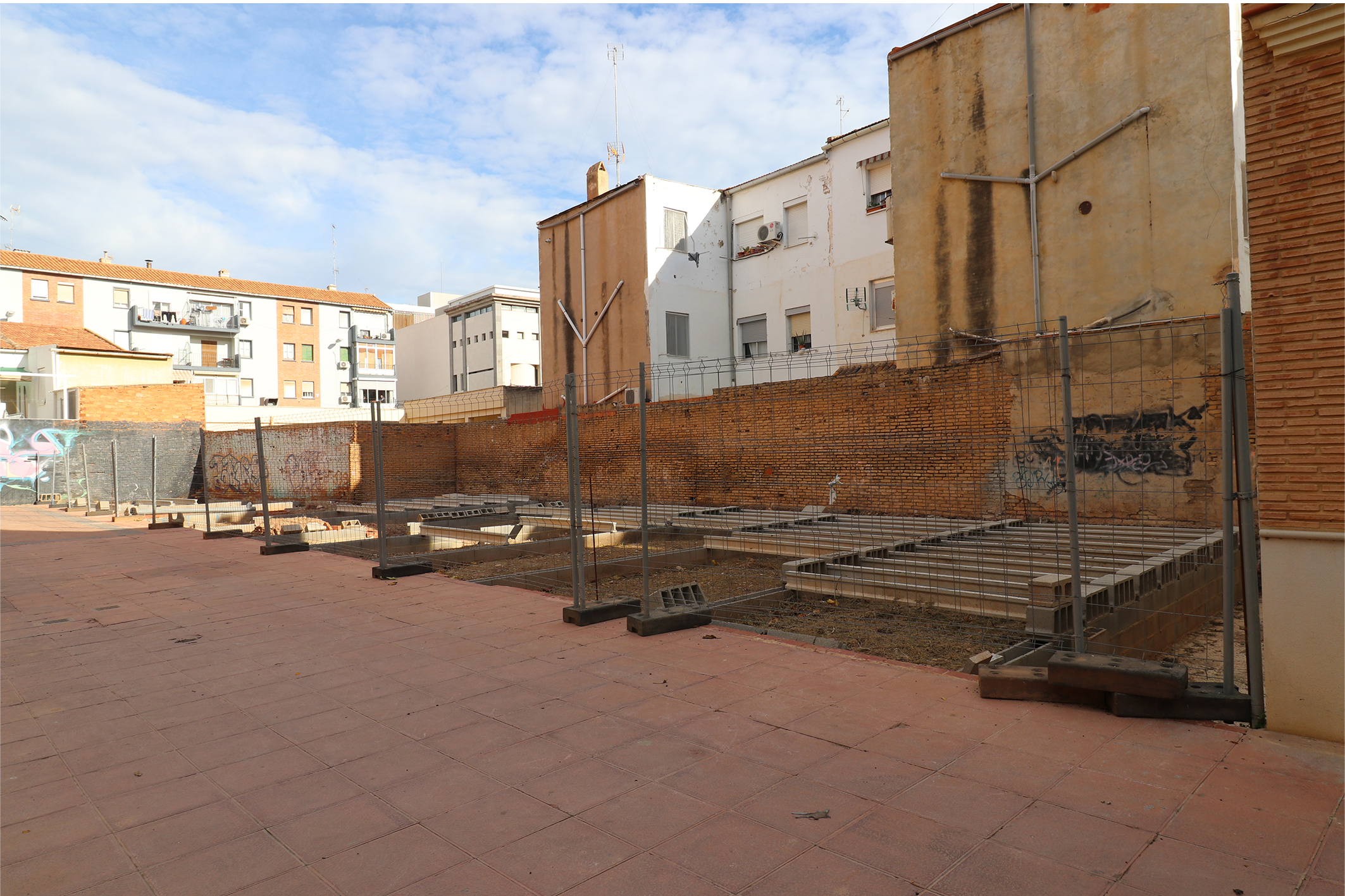 Zona de obras en la Plaza Sant Cristòfol. Foto: Ajuntament de Sagunt - 