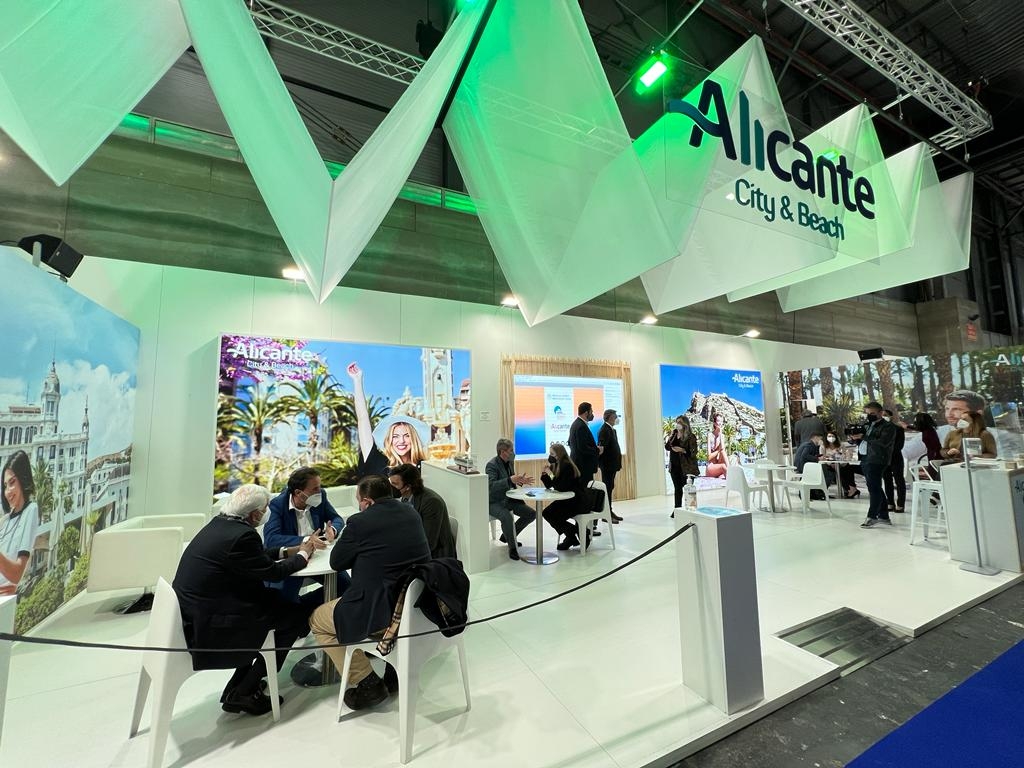 Las apuestas de Alicante en Fitur: Año Sempere y turismo musical tras captar el festival Boombastic