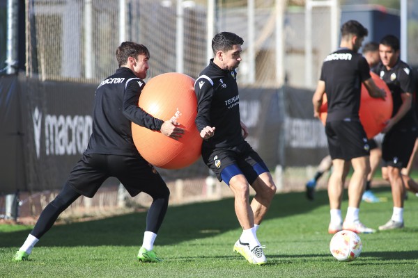 El CD Castellón prepara su vuelta a Castalia ante la UD Logroñés