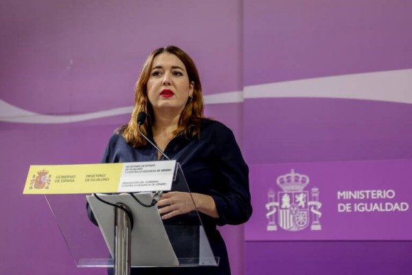 El PSOE pide a la secretaria de Estado de Igualdad que rectifique y dirigentes piden su dimisión
