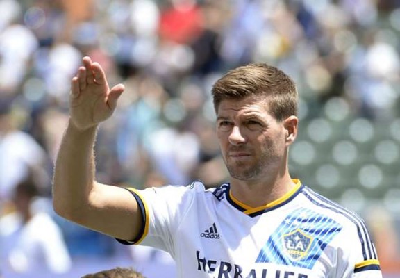Steven Gerrard anuncia su retirada