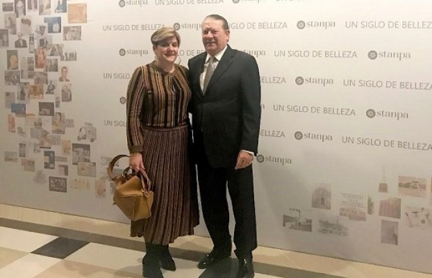 Nirvel culmina el relevo generacional: Consuelo Vaquer sustituye a su padre Jorge Vaquer