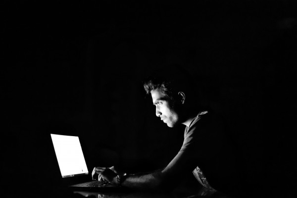La OCU denuncia que las financieras intentan eludir su responsabilidad en los casos de 'phishing'