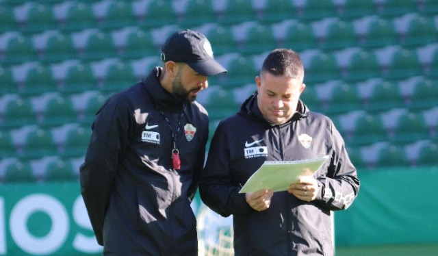 Guiño del Comité Competición al Elche al suspender a Pedro Bigas por solo un partido