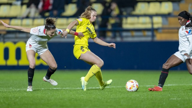 Un Villarreal inofensivo cae en Copa ante el Sevilla