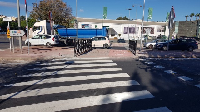 Finaliza pavimentación de los accesos al hospital de Sant Joan desde la avenida Miguel Hernández