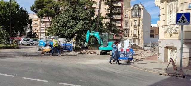 Las obras de la Plaza del Lago aceleran para estar finalizadas en poco más de un mes