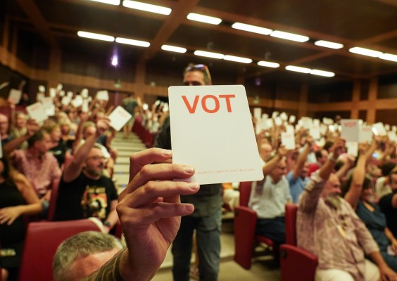 Ausencias, apariciones, favoritos... así empieza la carrera para alcanzar un escaño en Compromís