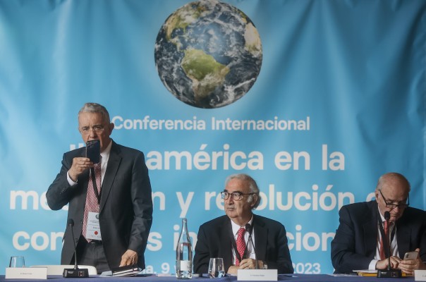 Uribe, en València: 