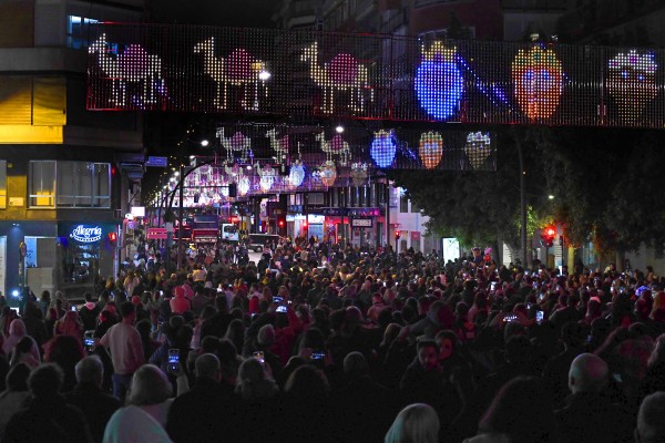 Murcia presume de luces navideñas: no contaminantes y costaron 40.000 euros menos