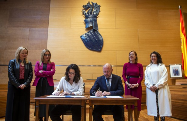 Aprobada la concesión de 17,5 millones para centros de día y residencias de ocho municipios