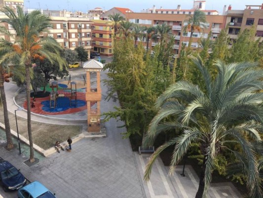 Dos empresas optan a construir las nuevas oficinas del barrio de Fátima en Almassora
