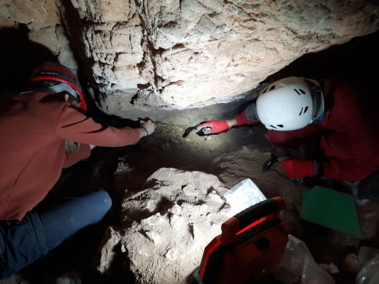 Arqueólogos encuentran restos humanos de 4.800 años de antigüedad en Alcalà de Xivert