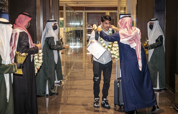 El Valencia ya está en Riad