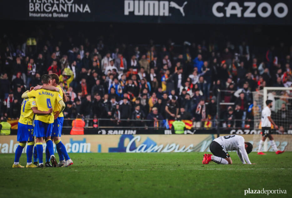 Una victoria en los ocho últimos partidos de Liga condena al Valencia de Gattuso 
