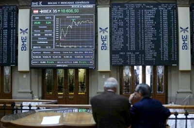 Indecisión en la apertura bursátil, pendiente del informe de Bruselas