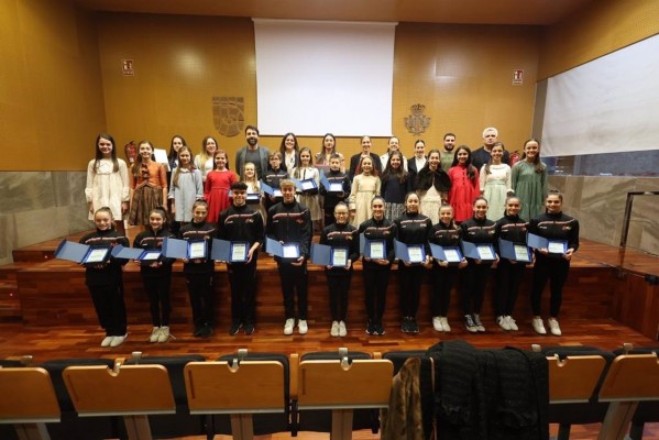 El Ayuntamiento impulsará la práctica del Fit Kid con ayudas para los clubes de la ciudad