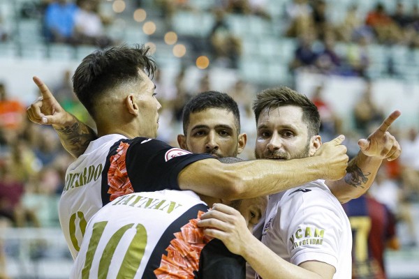 Taynan, de vuelta, y los canteranos Cárceles y Javi Martínez, con ElPozo en la Supercopa 