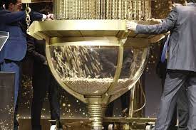 Parte del 72.289, segundo premio de 'El Niño', vendido en localidades de Alicante y Valencia