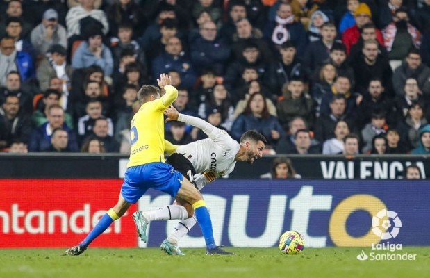 Gayà: “Lo hemos intentado de todas las maneras, pero no ha podido llegar el gol”
