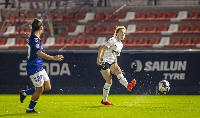 El Valencia quiere arrancar el 2023 con triunfo ante el Alavés Gloriosas