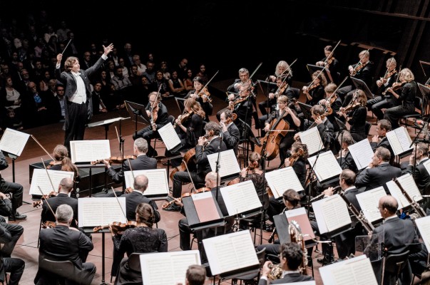 Gustavo Gimeno ya prepara 'Jenufa' con la Orquestra de la Comunitat Valenciana